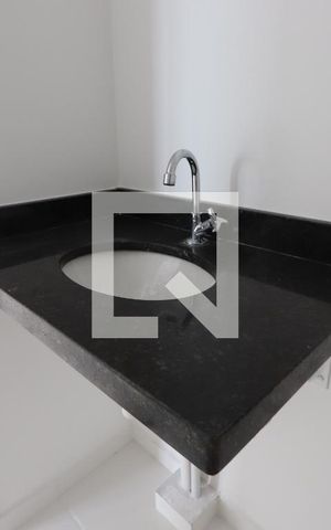 Apartamento à venda com 37m², 2 quartos e sem vagaBanheiro