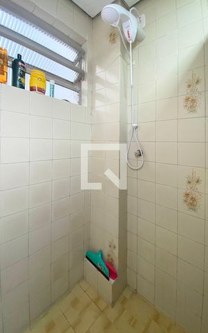 Apartamento para alugar com 60m², 3 quartos e sem vagaBanheiro