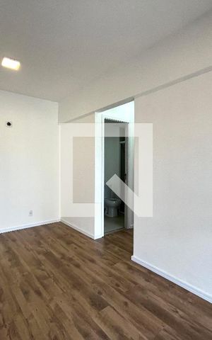 Apartamento para alugar com 57m², 2 quartos e 1 vaga Apartamento para alugar com 57m², 2 quartos e 1 vagaSala