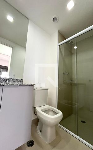 Apartamento para alugar com 57m², 2 quartos e 1 vaga Apartamento para alugar com 57m², 2 quartos e 1 vagaBanheiro