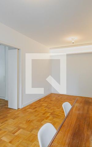 Apartamento à venda com 84m², 2 quartos e sem vagaSala