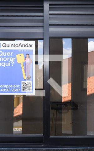 Apartamento à venda com 28m², 1 quarto e sem vagaPlaca instalada na janela do imóvel