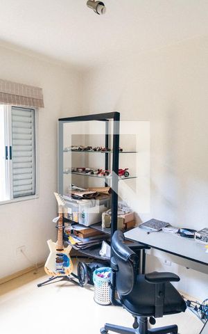 Casa à venda com 230m², 3 quartos e 3 vagas Casa à venda com 230m², 3 quartos e 3 vagasQuarto 2