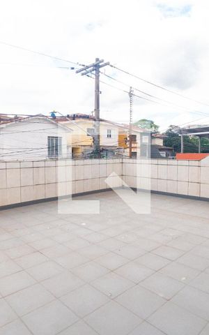 Casa à venda com 230m², 3 quartos e 3 vagas Casa à venda com 230m², 3 quartos e 3 vagasVaranda da Suite