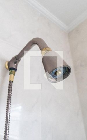 Casa à venda com 230m², 3 quartos e 3 vagas Casa à venda com 230m², 3 quartos e 3 vagasBanheiro da Suíte Detalhe