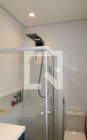 Casa à venda com 230m², 3 quartos e 2 vagasBanheiro