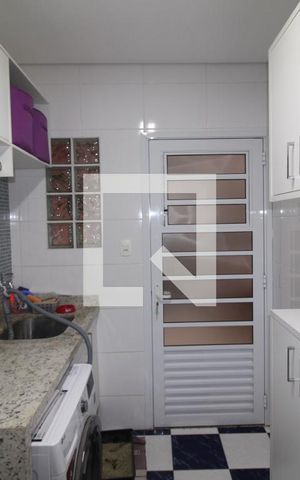 Casa à venda com 230m², 3 quartos e 2 vagasÁrea de Serviço