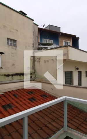 Casa à venda com 230m², 3 quartos e 2 vagasQuarto 1 - Varanda