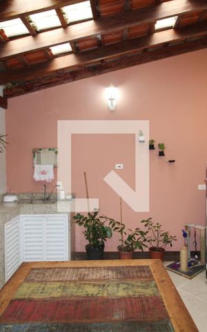 Casa à venda com 230m², 3 quartos e 2 vagasÁrea Comum