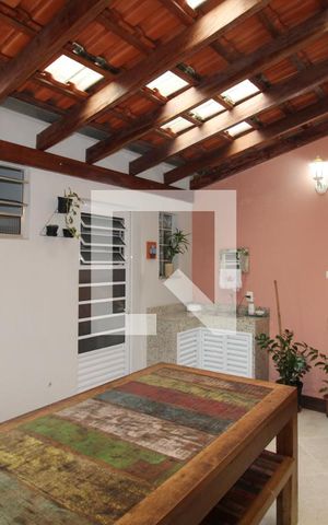 Casa à venda com 230m², 3 quartos e 2 vagasÁrea Comum