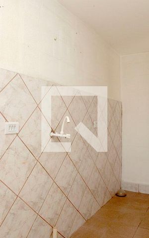 Apartamento à venda com 32m², 1 quarto e sem vagaCozinha + Área de Serviço