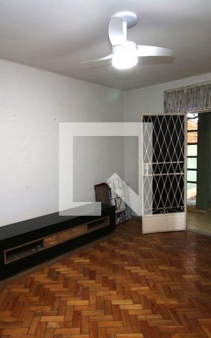 Casa à venda com 341m², 2 quartos e 3 vagasSala 