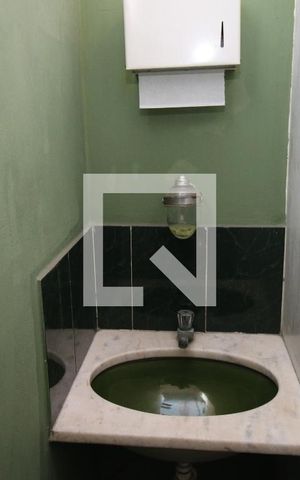 Casa à venda com 341m², 2 quartos e 3 vagasBanheiro do terraço
