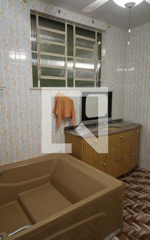 Casa à venda com 341m², 2 quartos e 3 vagasBanheiro