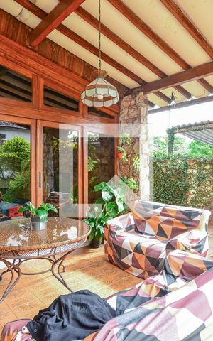 Casa à venda com 600m², 4 quartos e 1 vagaÁrea Externa
