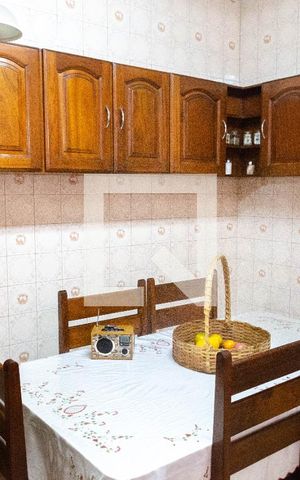 Casa para alugar com 262m², 3 quartos e 3 vagas Casa para alugar com 262m², 3 quartos e 3 vagasCozinha