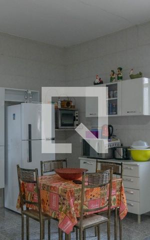 Casa à venda com 347m², 3 quartos e 3 vagasCozinha