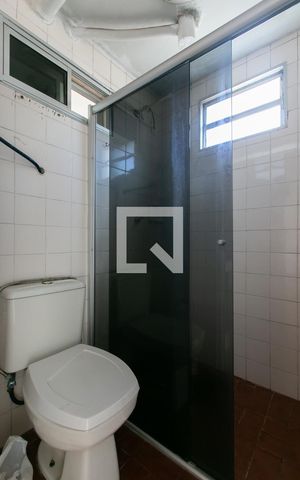 Apartamento para alugar com 56m², 3 quartos e 1 vaga Apartamento para alugar com 56m², 3 quartos e 1 vagaBanheiro