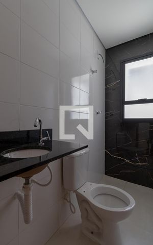 Apartamento à venda com 67m², 2 quartos e 1 vaga Apartamento à venda com 67m², 2 quartos e 1 vagaBanheiro
