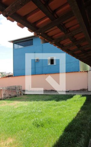 Casa à venda com 130m², 3 quartos e 6 vagasQuintal