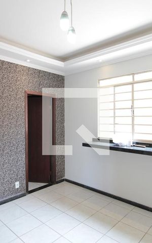 Casa à venda com 130m², 3 quartos e 6 vagasCopa