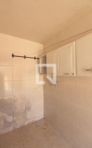 Casa à venda com 130m², 3 quartos e 6 vagasÁrea de Serviço