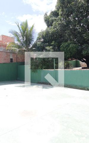 Casa à venda com 130m², 3 quartos e 6 vagasQuadra Esportiva