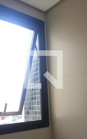 Apartamento à venda com 81m², 2 quartos e 2 vagasBanheiro Social