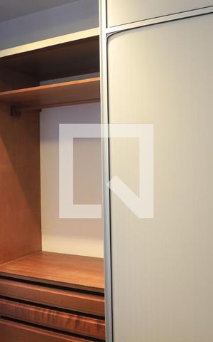 Apartamento à venda com 81m², 2 quartos e 2 vagasSuíte