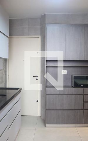 Apartamento à venda com 81m², 2 quartos e 2 vagasCozinha