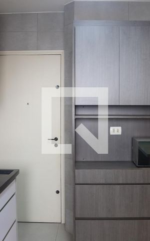 Apartamento à venda com 81m², 2 quartos e 2 vagasCozinha