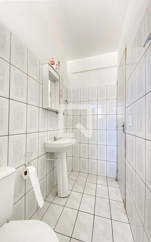 Apartamento para alugar com 60m², 2 quartos e sem vagaBanheiro
