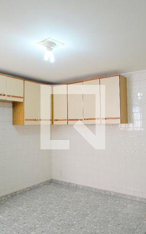 Casa à venda com 100m², 2 quartos e 2 vagasCozinha