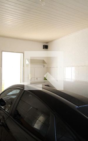 Casa à venda com 100m², 2 quartos e 2 vagasGaragem