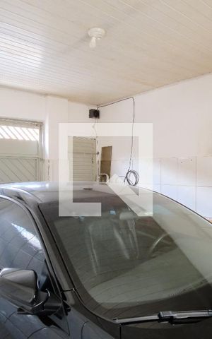 Casa à venda com 100m², 2 quartos e 2 vagasGaragem