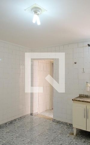 Casa à venda com 100m², 2 quartos e 2 vagasCozinha