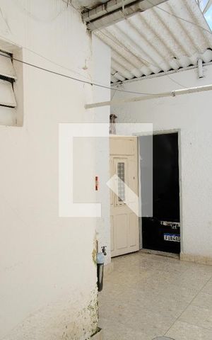 Casa à venda com 100m², 2 quartos e 2 vagasQuintal