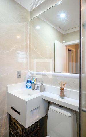 Casa de condomínio à venda com 80m², 2 quartos e 1 vaga Casa de condomínio à venda com 80m², 2 quartos e 1 vagaBanheiro