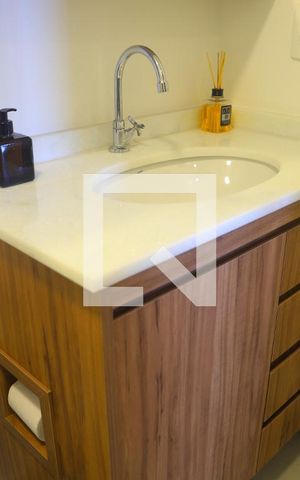 Apartamento à venda com 29m², 1 quarto e sem vagaBanheiro