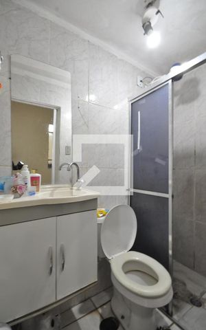 Casa à venda com 220m², 5 quartos e 2 vagasBanheiro 3