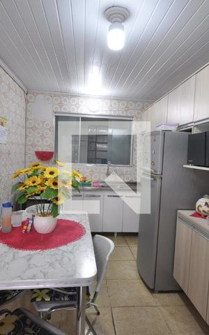 Casa à venda com 220m², 5 quartos e 2 vagasCozinha