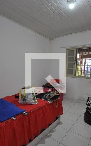 Casa à venda com 220m², 5 quartos e 2 vagasQuarto 2
