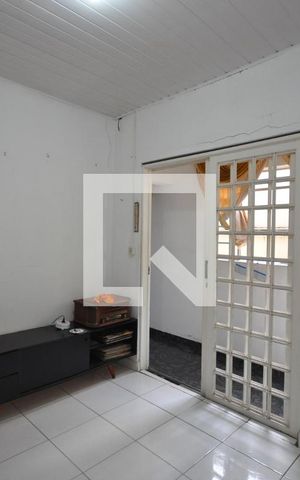 Casa à venda com 220m², 5 quartos e 2 vagasQuarto 3