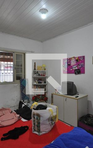 Casa à venda com 220m², 5 quartos e 2 vagasQuarto 2