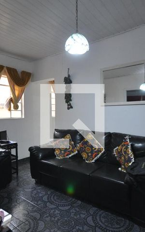 Casa à venda com 220m², 5 quartos e 2 vagasSala 1