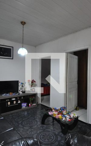 Casa à venda com 220m², 5 quartos e 2 vagasSala 1
