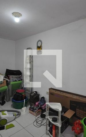 Casa à venda com 220m², 5 quartos e 2 vagasQuarto de Serviço