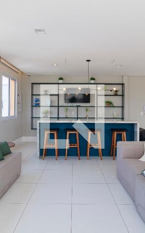 Apartamento à venda com 35m², 2 quartos e sem vaga Apartamento à venda com 35m², 2 quartos e sem vagaSky Bar