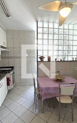 Apartamento à venda com 70m², 2 quartos e 1 vagaCozinha