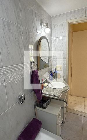 Apartamento à venda com 70m², 2 quartos e 1 vagaBanheiro da Suíte
